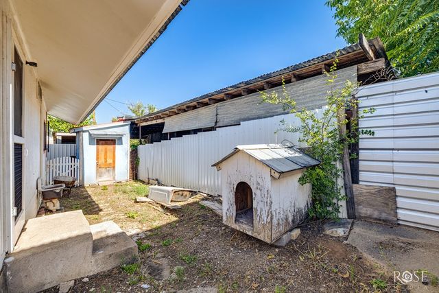 1906 Santa Rosa Street, Ozona, TX 76943