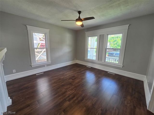 1803 Spring Street, Parkersburg, WV 26101