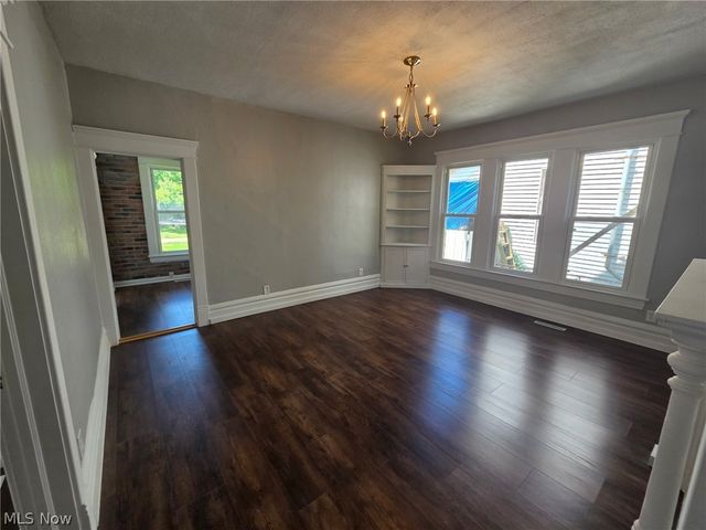 1803 Spring Street, Parkersburg, WV 26101