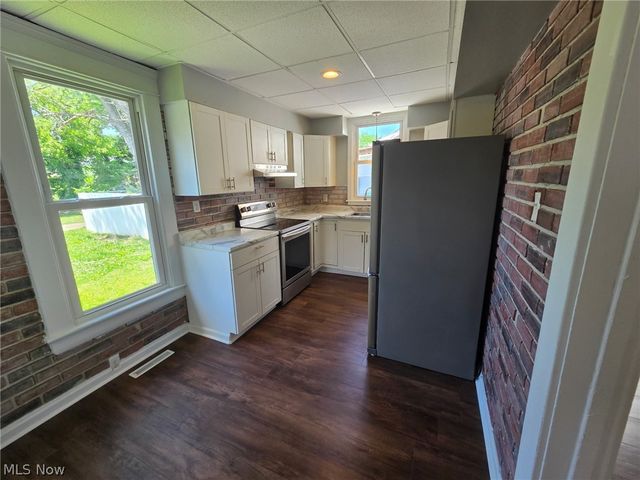 1803 Spring Street, Parkersburg, WV 26101