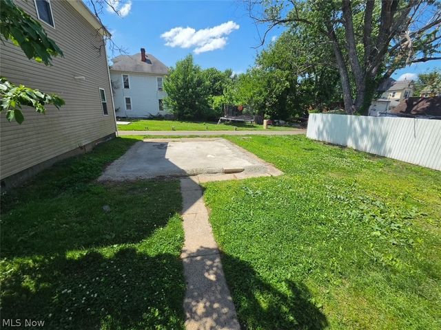 1803 Spring Street, Parkersburg, WV 26101