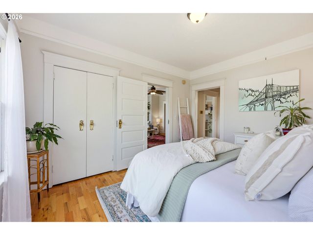 5725 Ne 32ND Pl, Portland, OR 97211