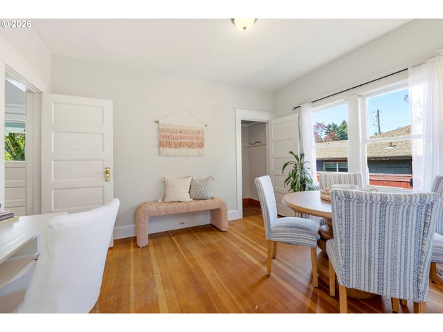 5725 Ne 32ND Pl, Portland, OR 97211