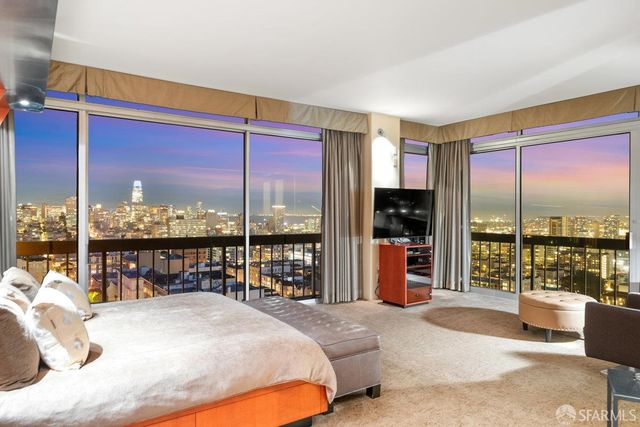 2200 Sacramento Street 1601, San Francisco, CA 94115