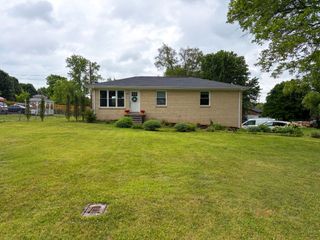 21 Larkspur Ave, Lebanon, TN 37090
