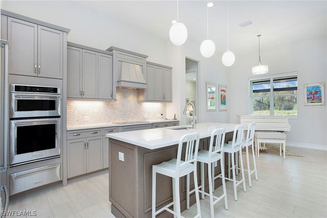 14404 Neptune AVE, Naples, FL 34114