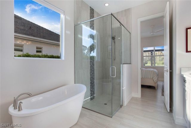 14404 Neptune AVE, Naples, FL 34114