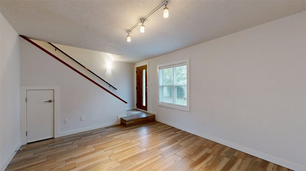 505 & 507, 500 & 502 Boyett & First Street A1-4, B 1-4, C1-4 & D1-4, College Station, TX 77840 — photo 3