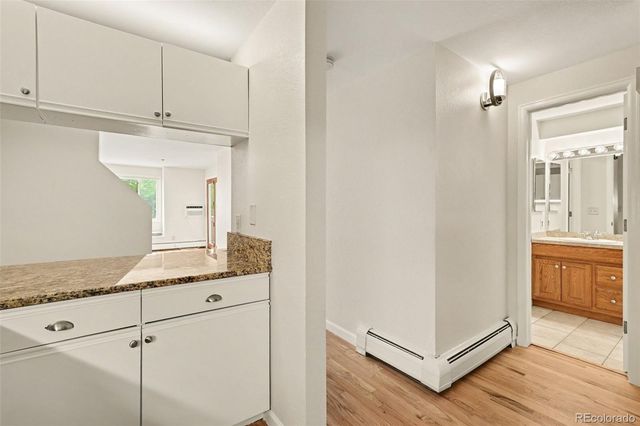 2201 Pearl Street 103, Boulder, CO 80302