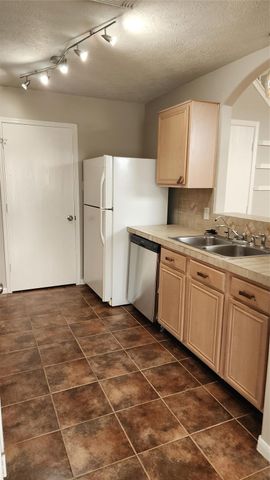 6819 Highwind Bend Lane, Katy, TX 77449