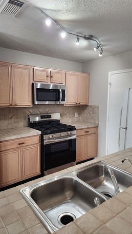 6819 Highwind Bend Lane, Katy, TX 77449