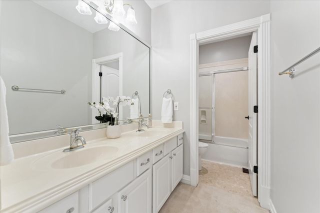911 Sandy Beach Drive, Conroe, TX 77304
