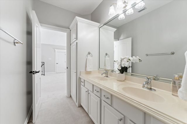 911 Sandy Beach Drive, Conroe, TX 77304