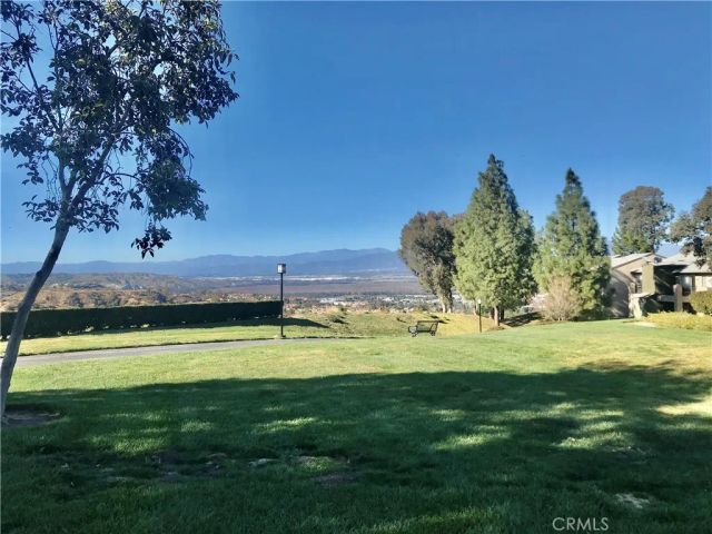 2612 Avenida Del Vista 203, Corona, CA 92882