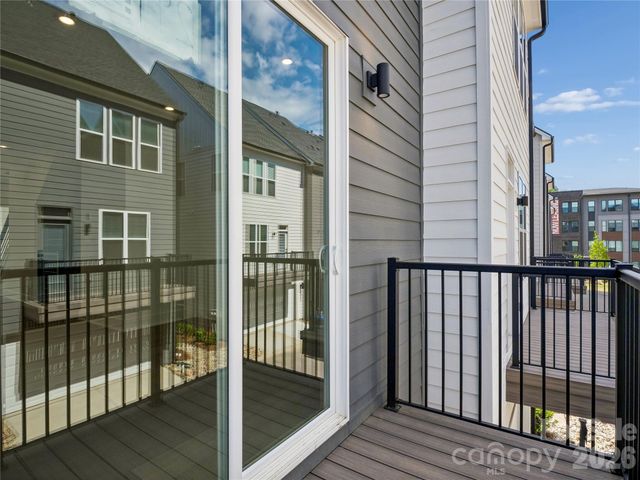 3708 S Tryon Street, Charlotte, NC 28217