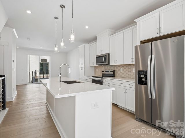 3708 S Tryon Street, Charlotte, NC 28217