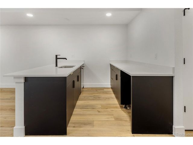 808 Dahlia St, Denver, CO 80220