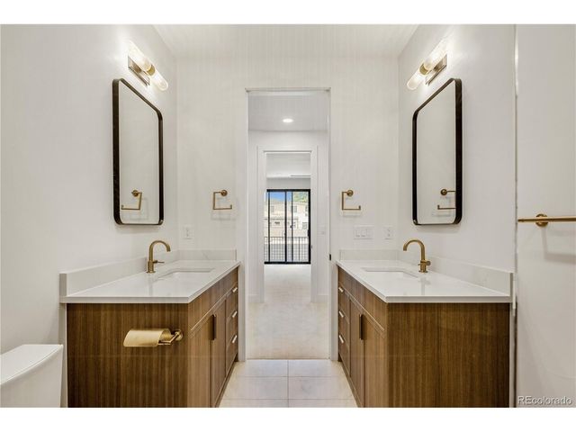 808 Dahlia St, Denver, CO 80220