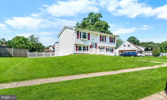 403 UNIVERSITY DR, Waldorf, MD 20602