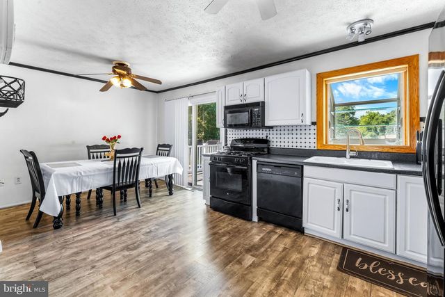 403 UNIVERSITY DR, Waldorf, MD 20602