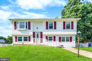 403 UNIVERSITY DR, Waldorf, MD 20602
