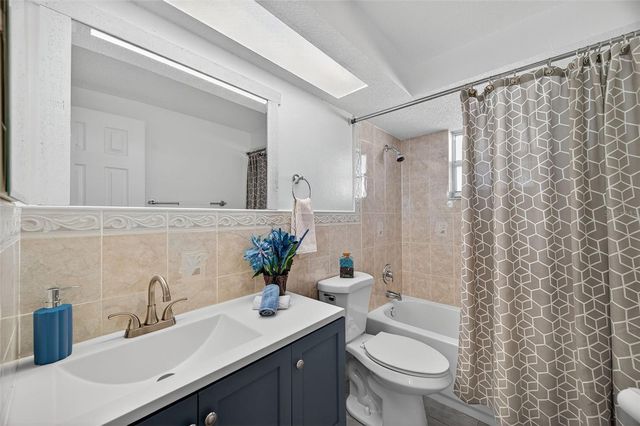 6351 EDENMORE AVENUE, New Port Richey, FL 34653