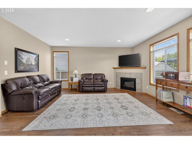 304 Nw 152ND St, Vancouver, WA 98685
