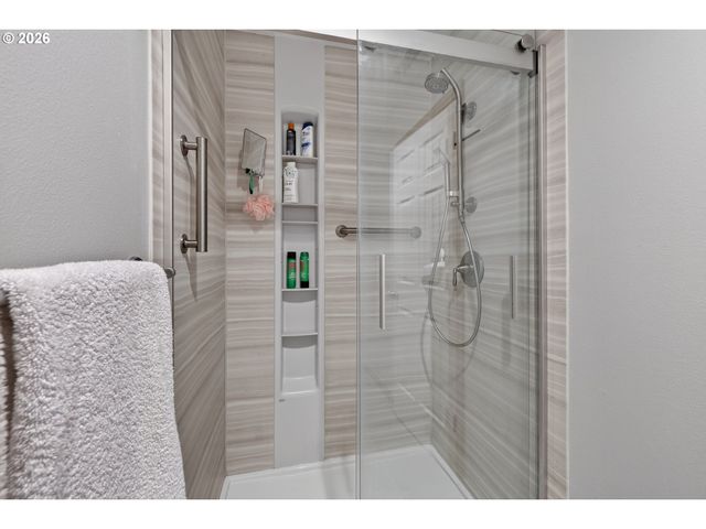 304 Nw 152ND St, Vancouver, WA 98685