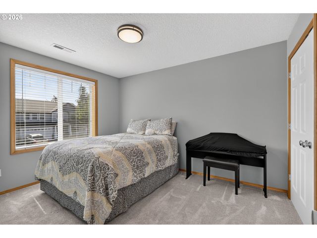 304 Nw 152ND St, Vancouver, WA 98685