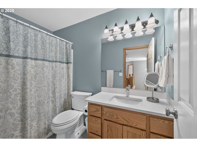 304 Nw 152ND St, Vancouver, WA 98685