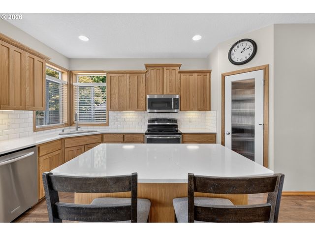 304 Nw 152ND St, Vancouver, WA 98685