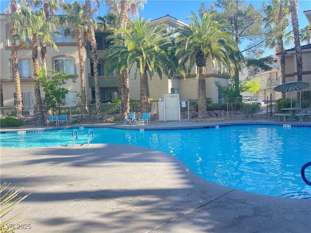 7135 South Durango Drive 203, Las Vegas, NV 89113