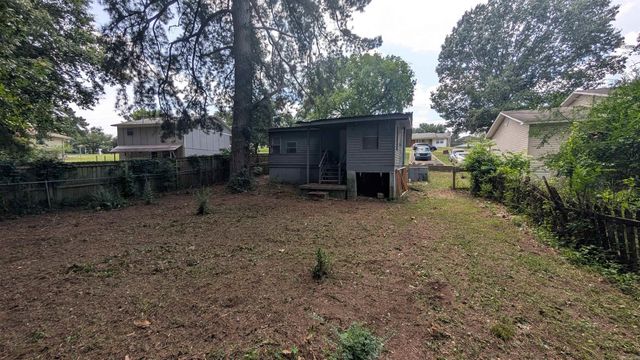 2115 Wright Avenue, Benton, AR 72015