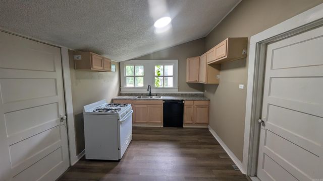 2115 Wright Avenue, Benton, AR 72015
