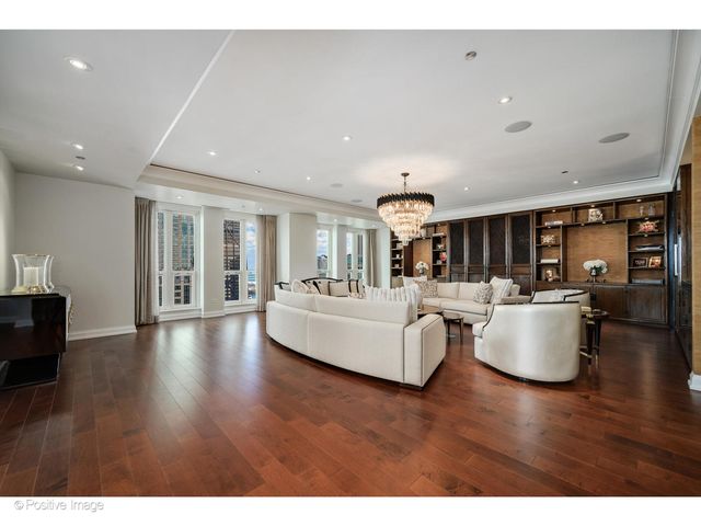 11 E Walton Street 4102, Chicago, IL 60611