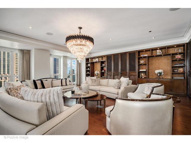 11 E Walton Street 4102, Chicago, IL 60611