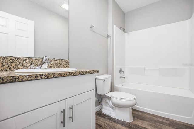 14649 BRUMBY RIDGE AVENUE, Lithia, FL 33547