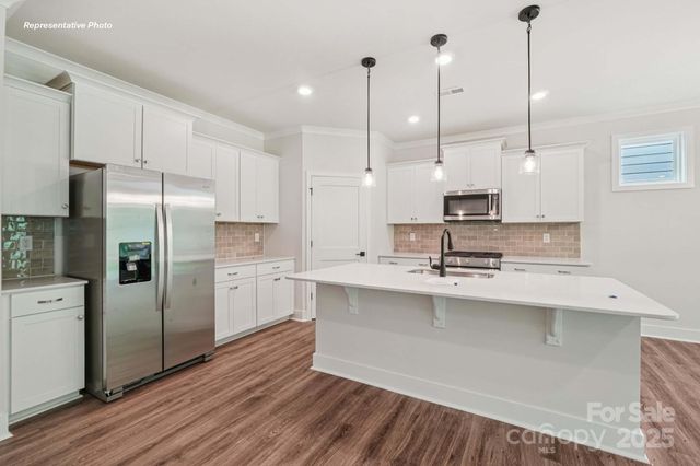 2085 Skyhawk Drive, York, SC 29745