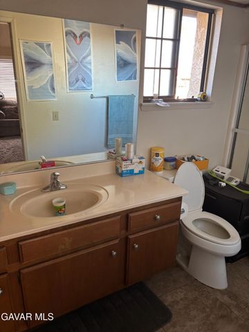 2832 Dartmouth Drive, Lancaster, CA 93536