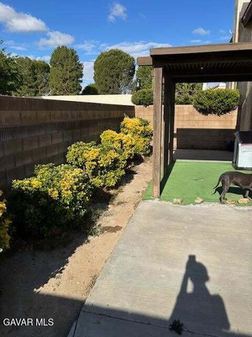 2832 Dartmouth Drive, Lancaster, CA 93536