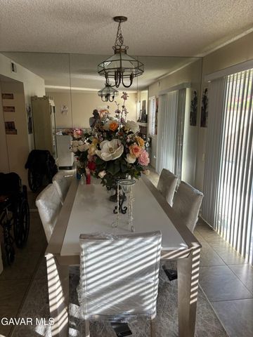 2832 Dartmouth Drive, Lancaster, CA 93536