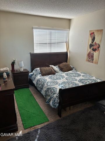 2832 Dartmouth Drive, Lancaster, CA 93536