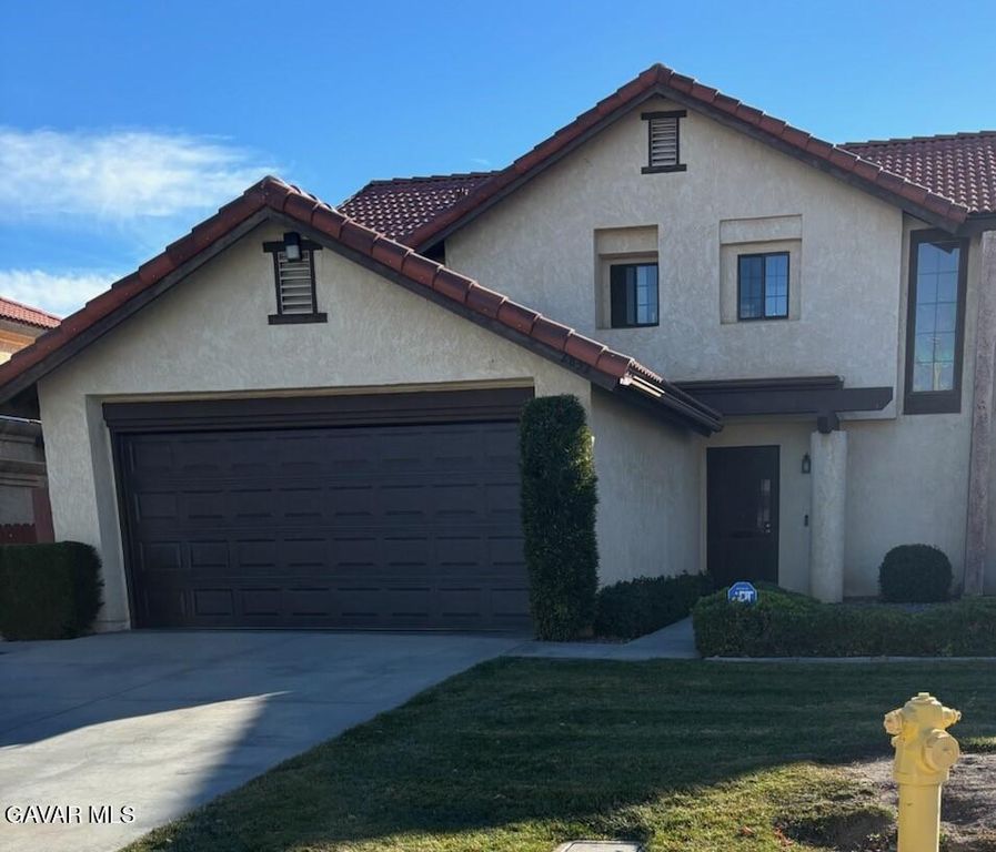 2832 Dartmouth Drive, Lancaster, CA 93536
