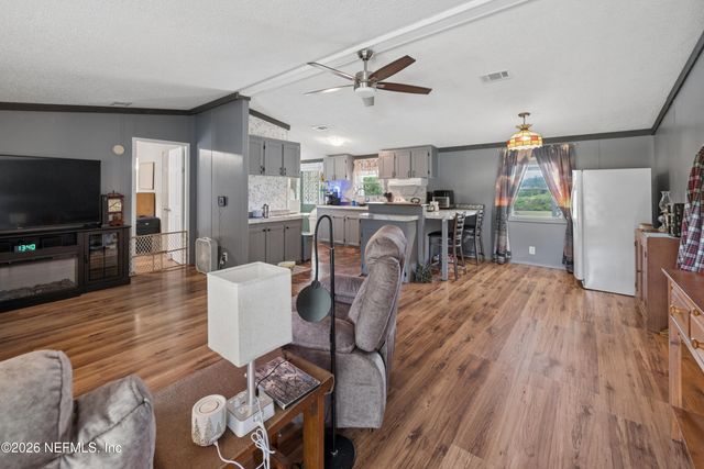 8082 BLAZING STAR Road, Melrose, FL 32666