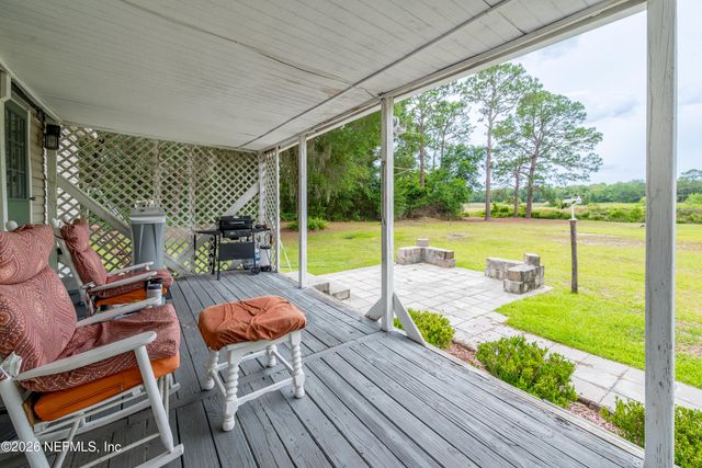 8082 BLAZING STAR Road, Melrose, FL 32666