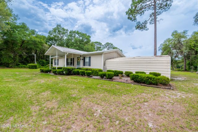 8082 BLAZING STAR Road, Melrose, FL 32666