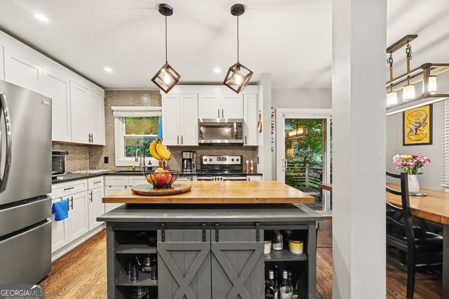 2041 E Lilac Lane, Decatur, GA 30032