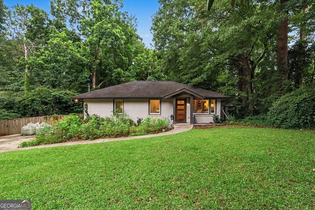 2041 E Lilac Lane, Decatur, GA 30032