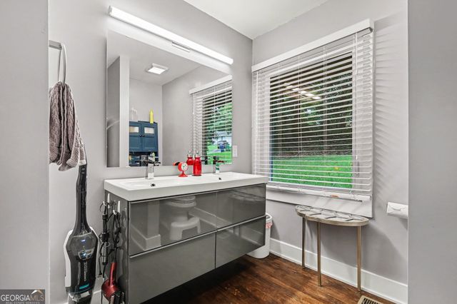 2041 E Lilac Lane, Decatur, GA 30032