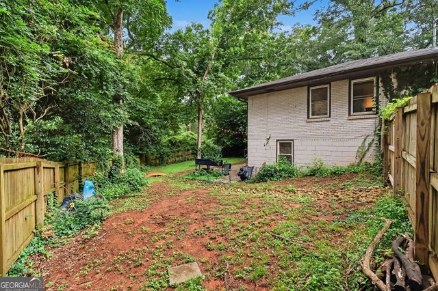 2041 E Lilac Lane, Decatur, GA 30032